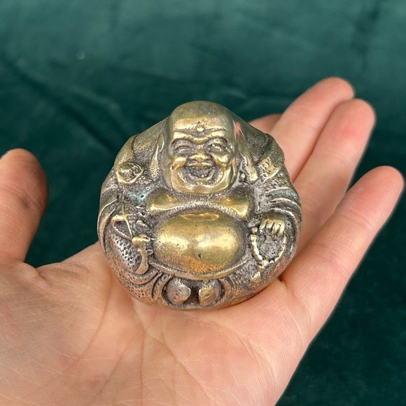 Vintage Brass Buddhist Zen Fengshui Decor - Picture 4 of 8